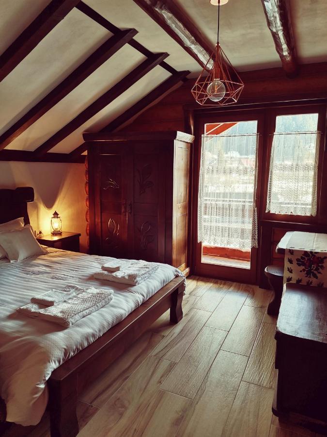 Casa De Poveste スチェヴィツァ エクステリア 写真